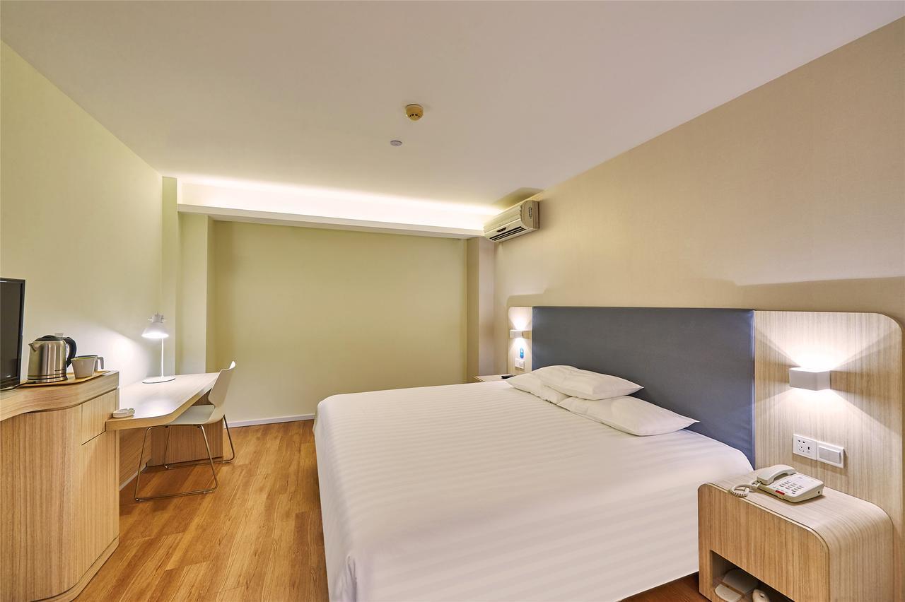 Hanting Express Shanghai Jiazhan Road Екстер'єр фото