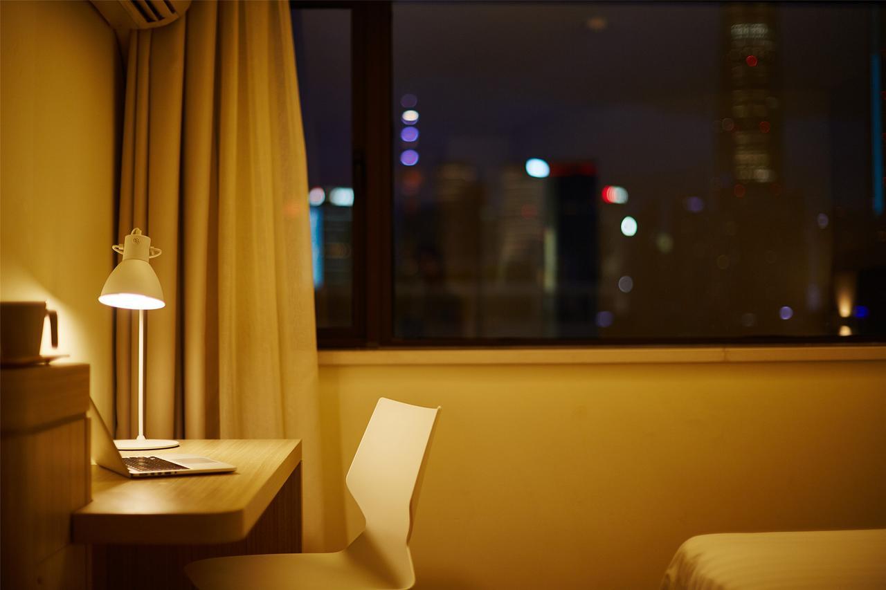 Hanting Express Shanghai Jiazhan Road Екстер'єр фото