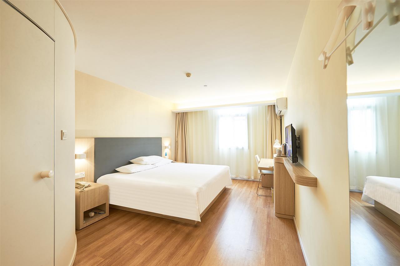 Hanting Express Shanghai Jiazhan Road Екстер'єр фото